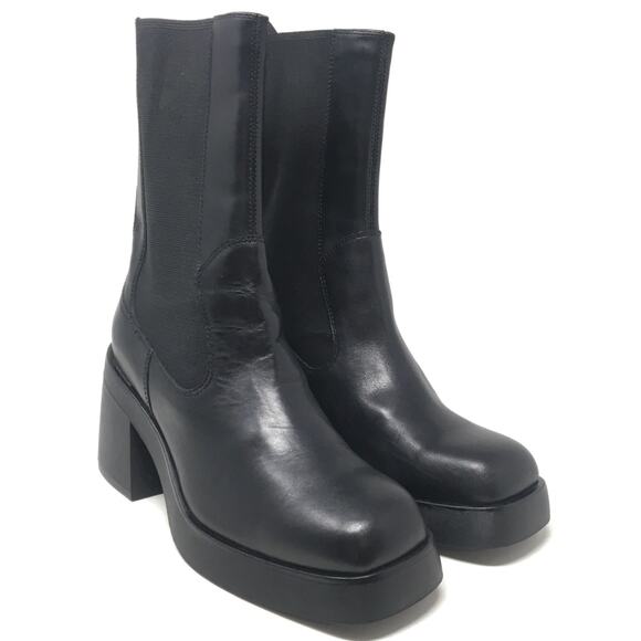 Vagabond Brooke Women's Size 10 Black Leather Block Chunky Heel Pull-On Boots - Picture 2 of 7